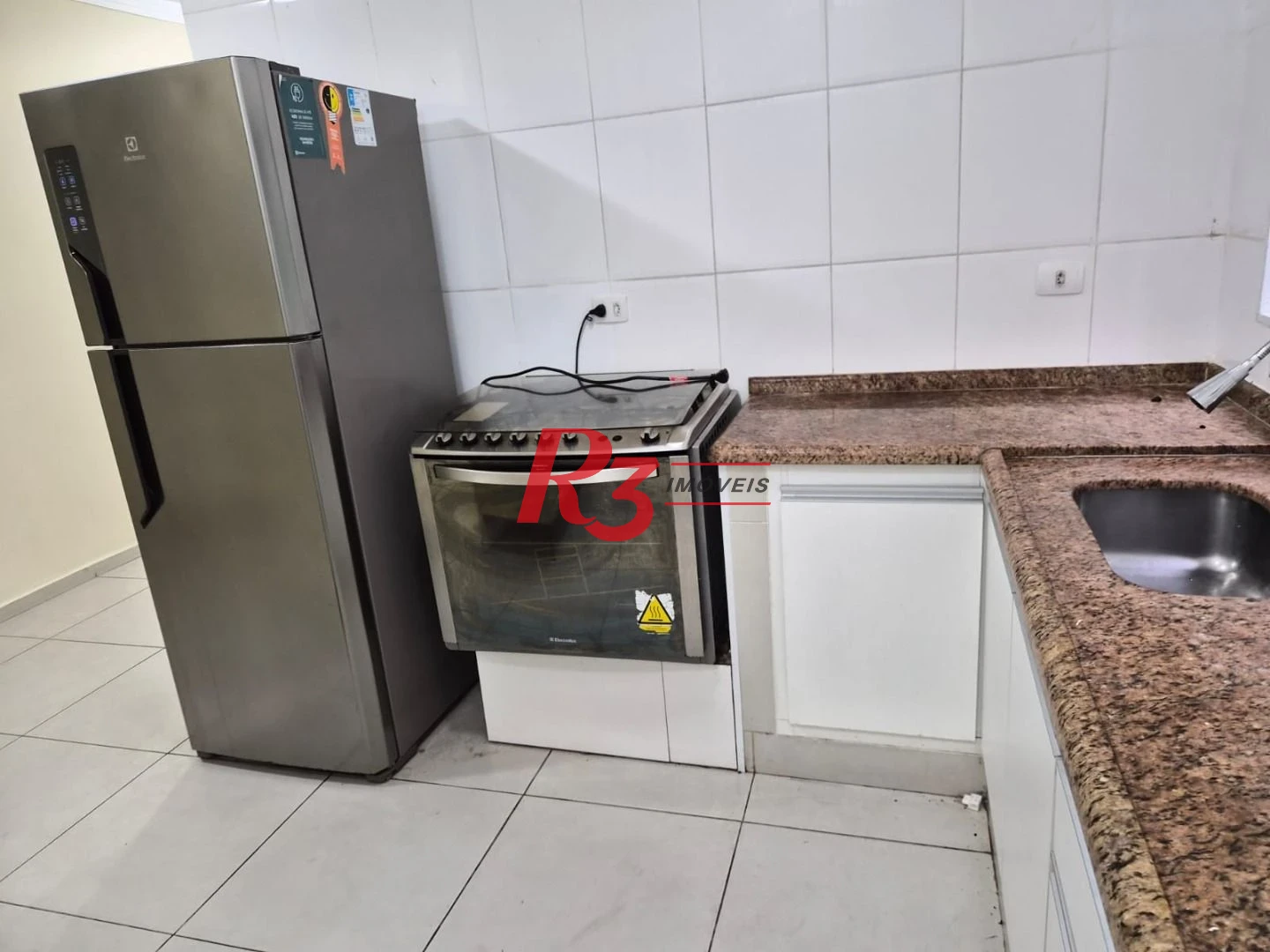 Casa com 2 dormitórios para alugar, 78 m² por R$ 4.437,11/mês - Vila Belmiro - Santos/SP