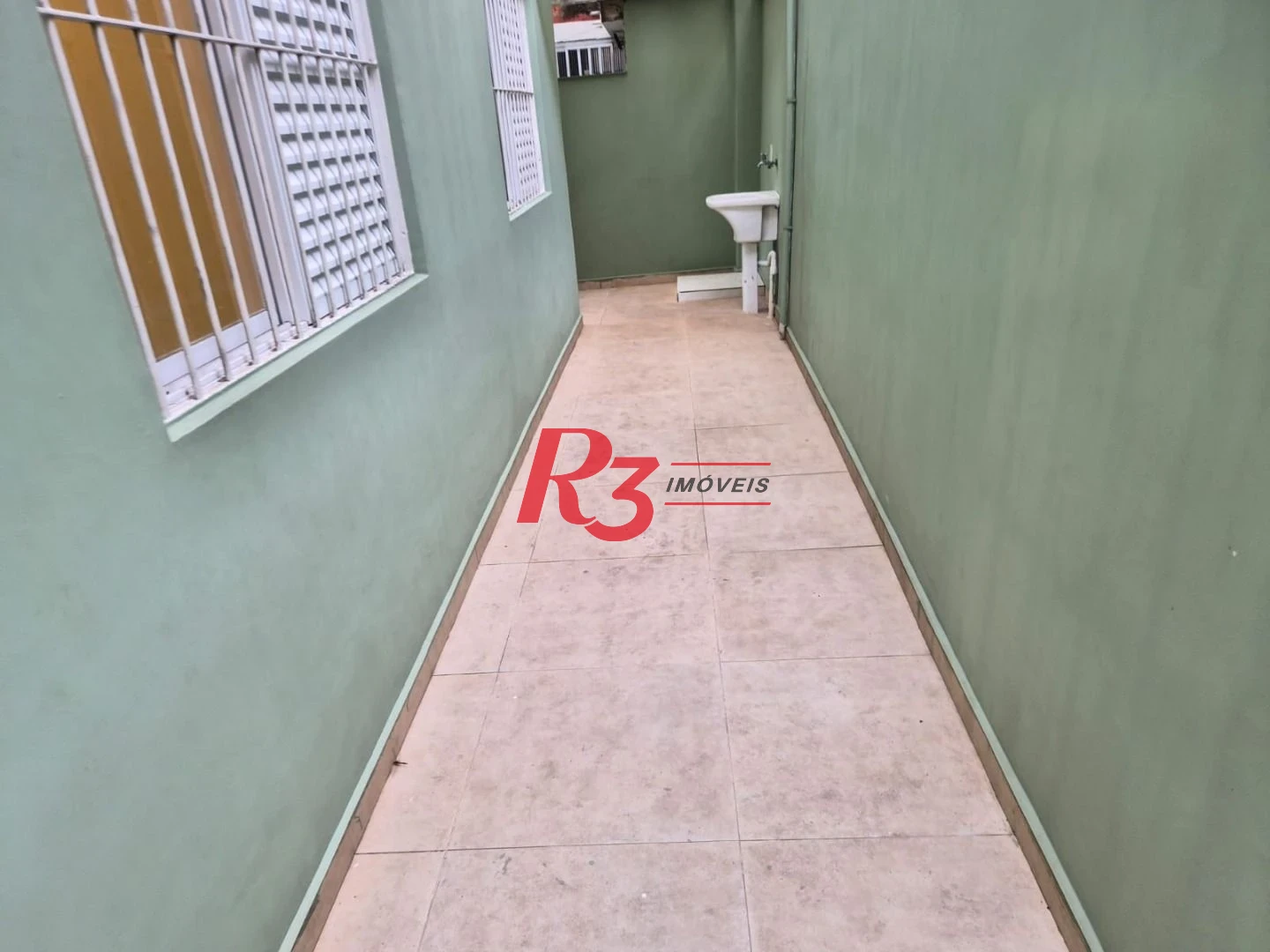 Casa com 2 dormitórios para alugar, 78 m² por R$ 4.437,11/mês - Vila Belmiro - Santos/SP