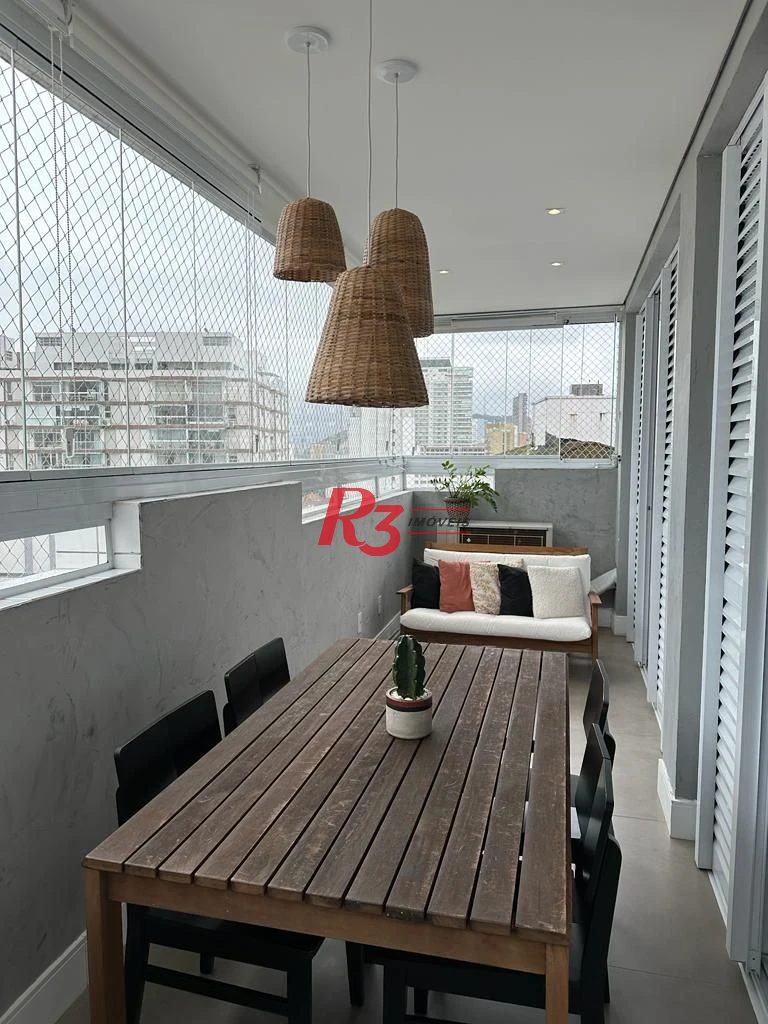 Paraíso à uma quadra da praia, luxo e conforto.