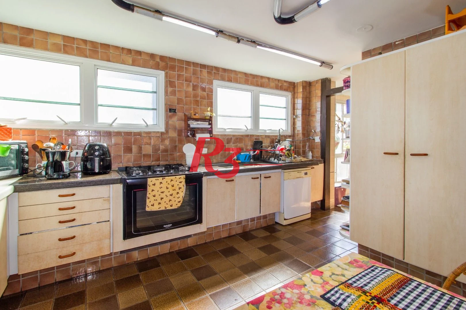 Apartamento para alugar, 160 m² por R$ 9.000,00/mês - José Menino - Santos/SP