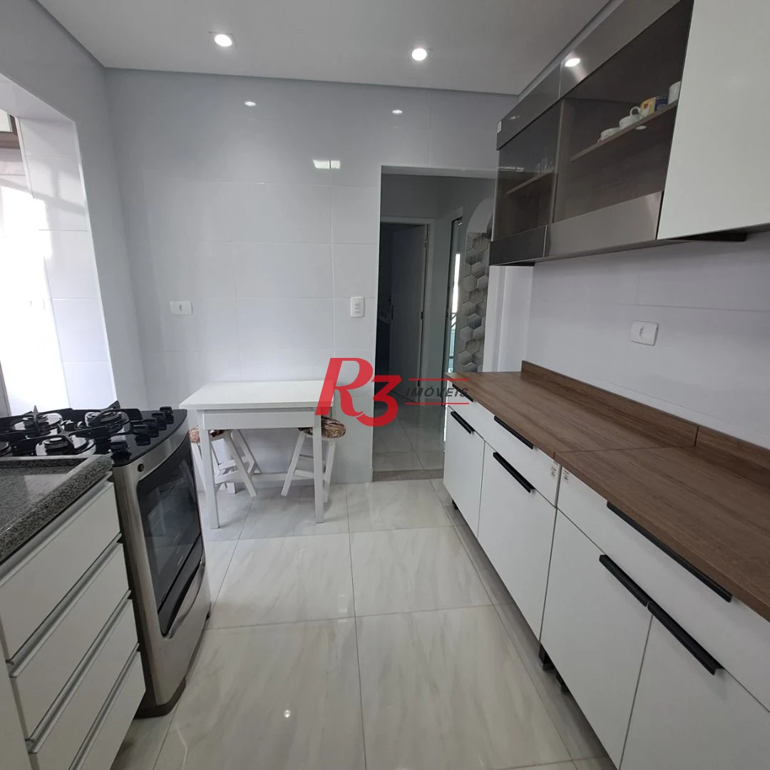 Apartamento de 2 quartos Embaré