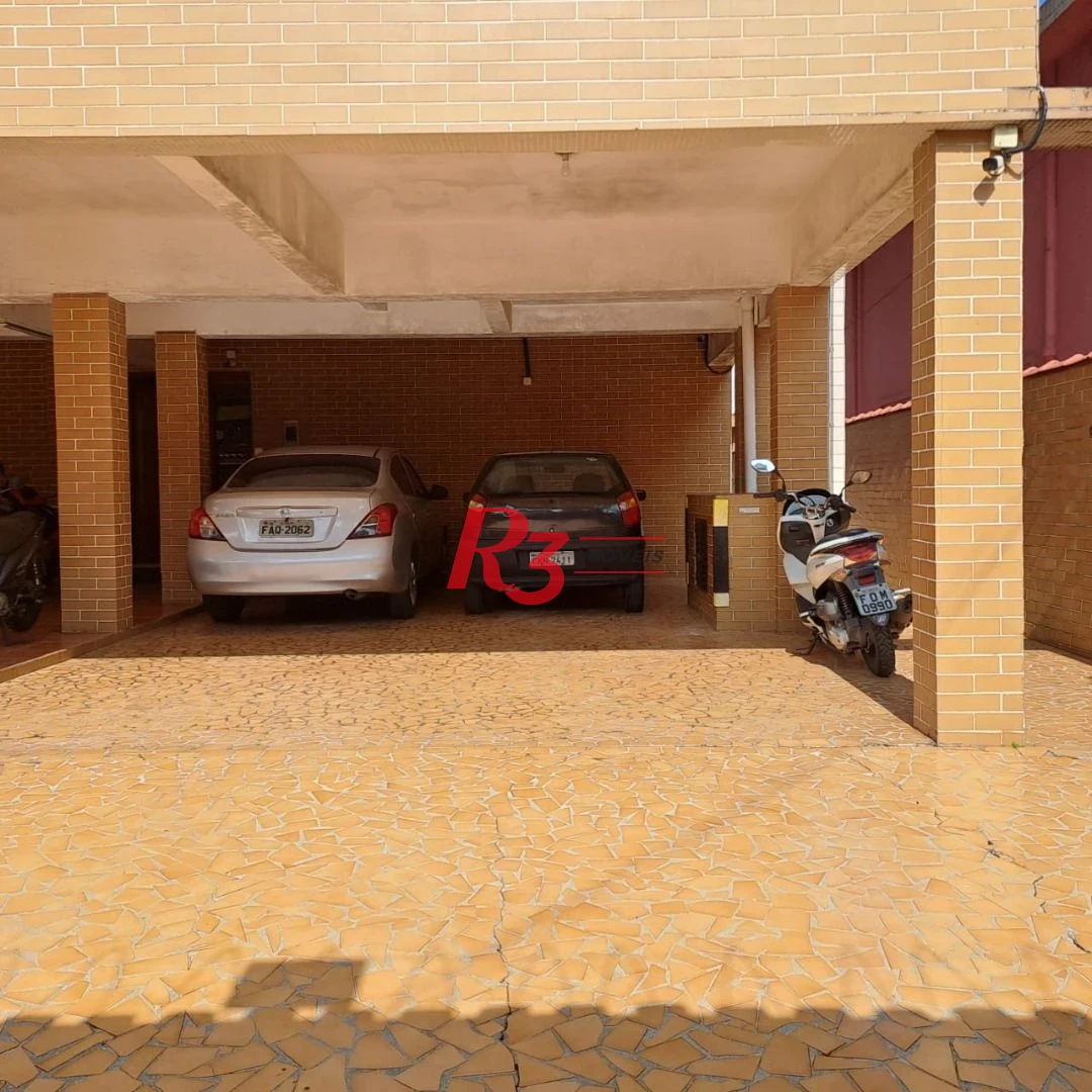 Apartamento com 2 dormitórios à venda, 62 m² por R$ 380.000,00 - Campo Grande - Santos/SP