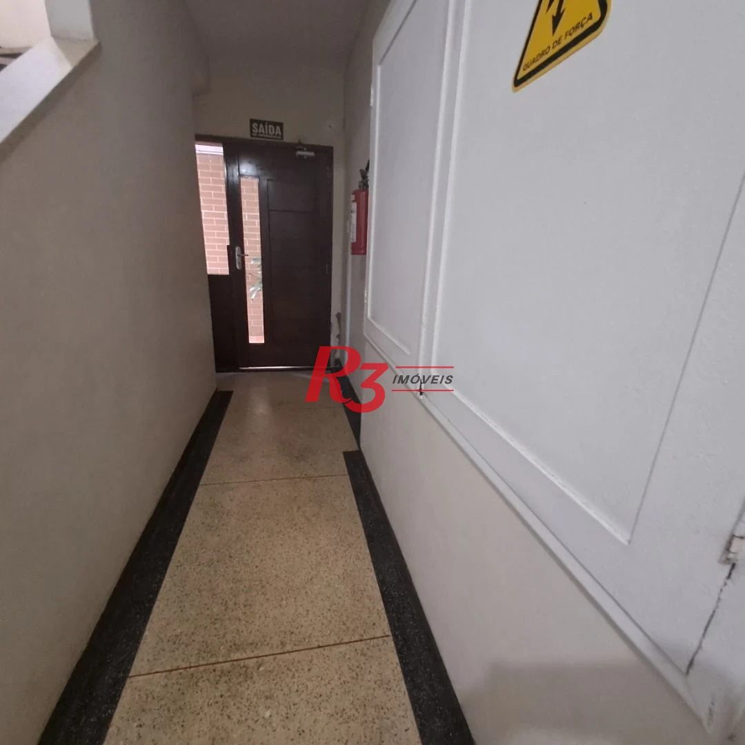 Apartamento com 2 dormitórios à venda, 62 m² por R$ 380.000,00 - Campo Grande - Santos/SP