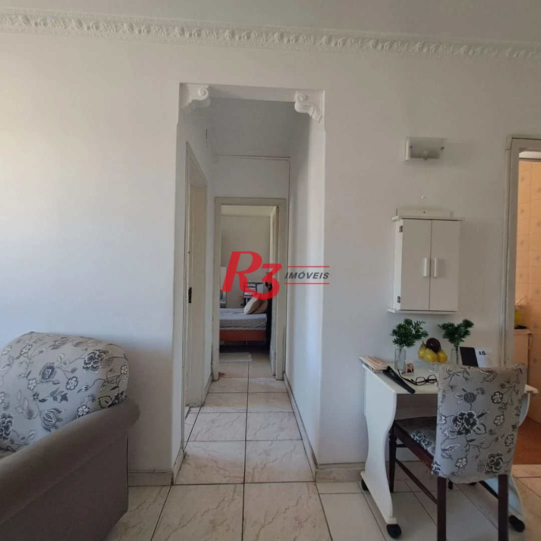 Apartamento com 2 dormitórios à venda, 62 m² por R$ 380.000,00 - Campo Grande - Santos/SP