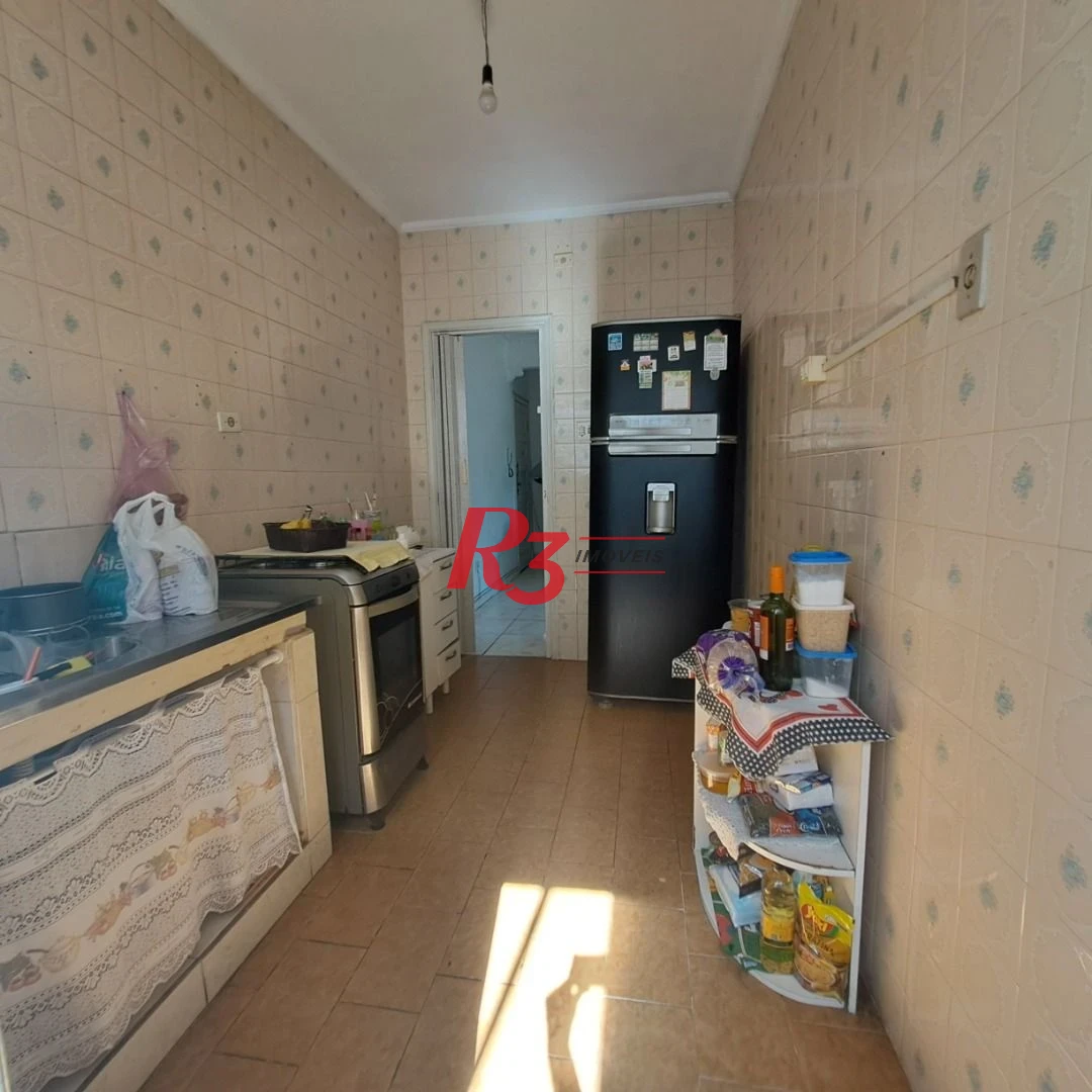 Apartamento com 2 dormitórios à venda, 62 m² por R$ 380.000,00 - Campo Grande - Santos/SP