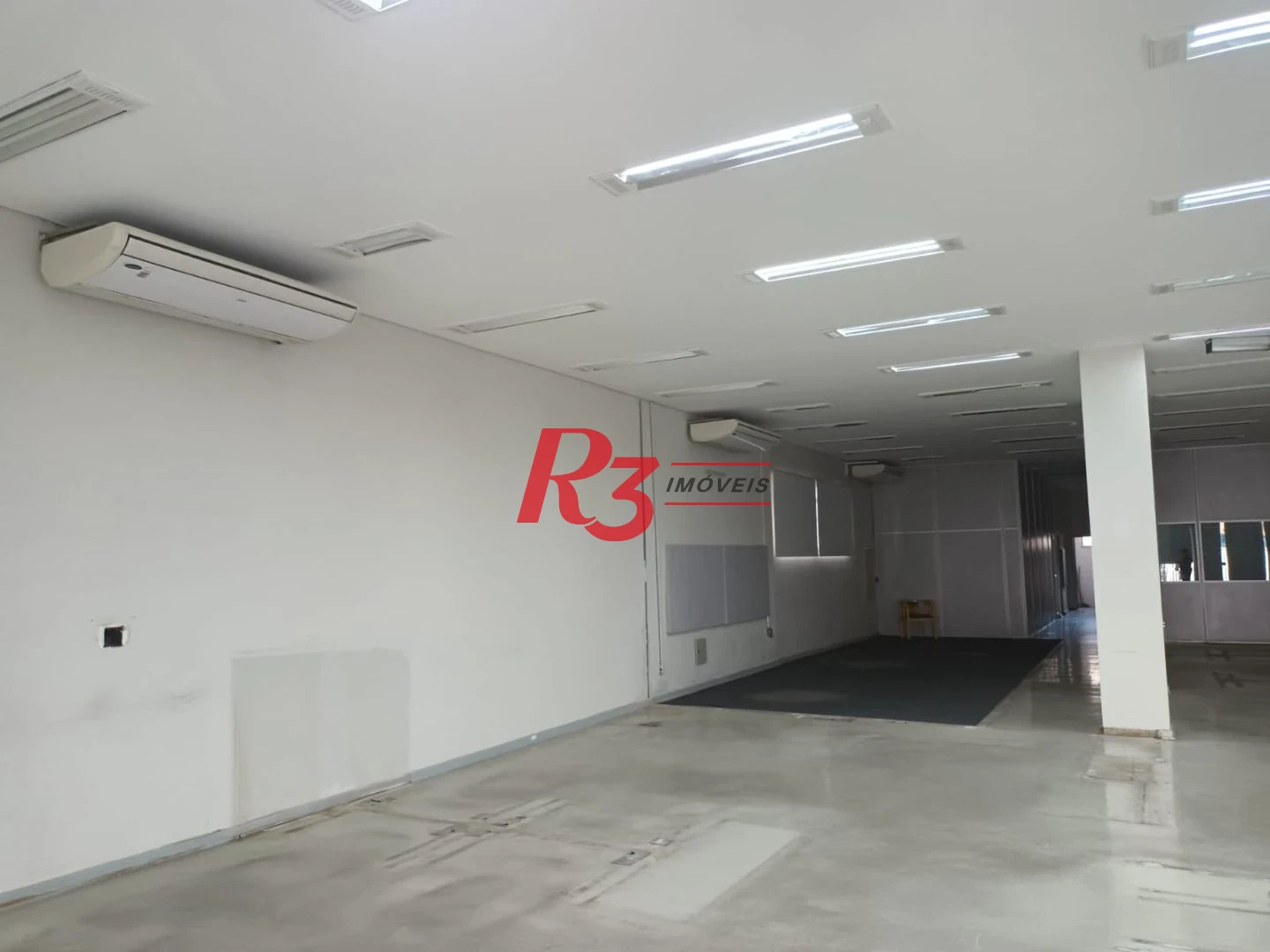 Loja para alugar, 407 m² por R$ 53.680,83/mês - Gonzaga - Santos/SP