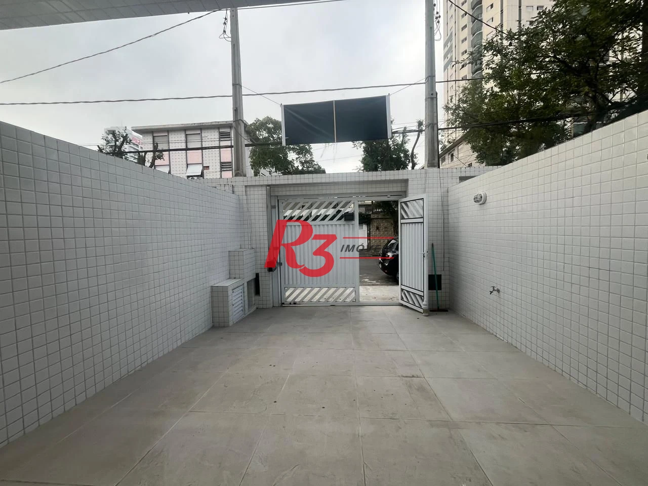 Casa com 3 dormitórios à venda, 150 m² por R$ 950.000,00 - Ponta da Praia - Santos/SP