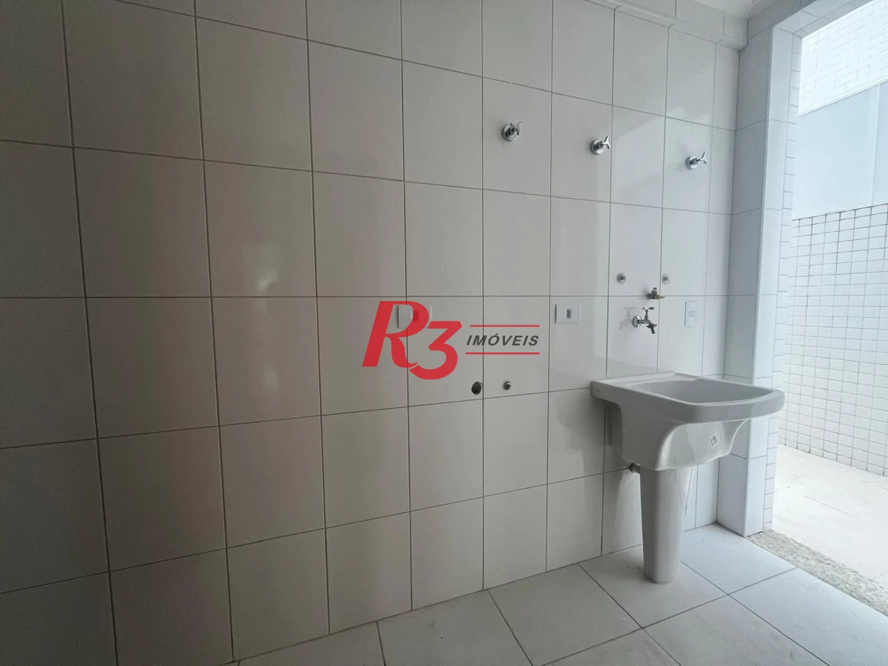 Casa com 3 dormitórios à venda, 150 m² por R$ 950.000,00 - Ponta da Praia - Santos/SP