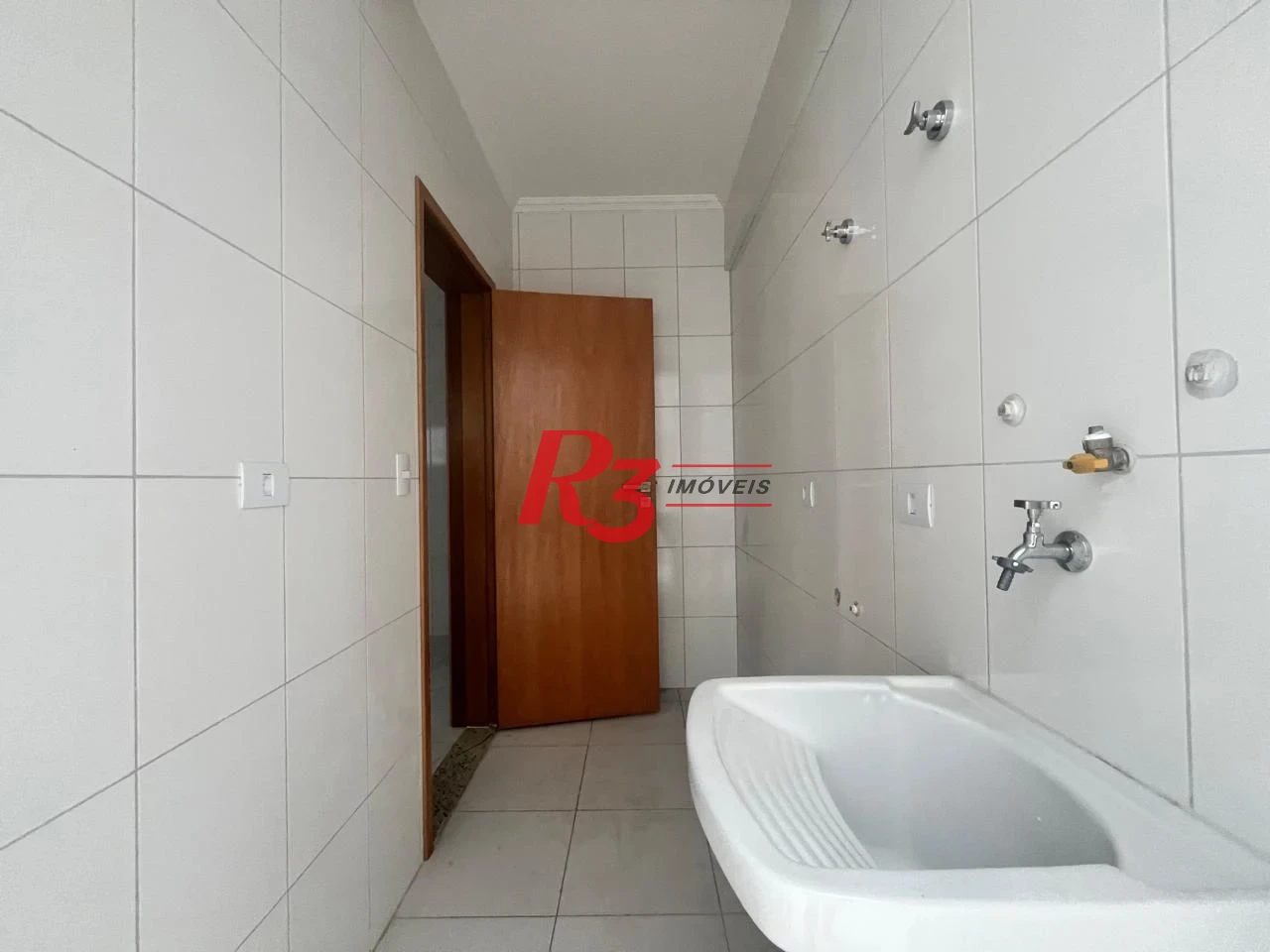 Casa com 3 dormitórios à venda, 150 m² por R$ 950.000,00 - Ponta da Praia - Santos/SP