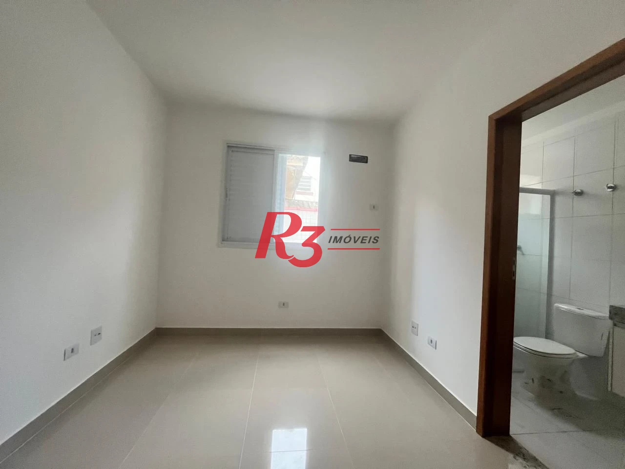 Casa com 3 dormitórios à venda, 150 m² por R$ 950.000,00 - Ponta da Praia - Santos/SP
