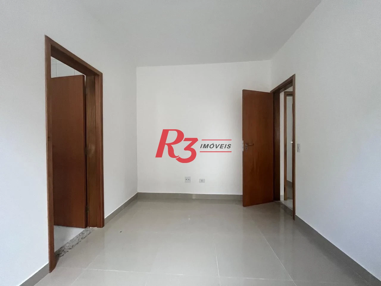 Casa com 3 dormitórios à venda, 150 m² por R$ 950.000,00 - Ponta da Praia - Santos/SP