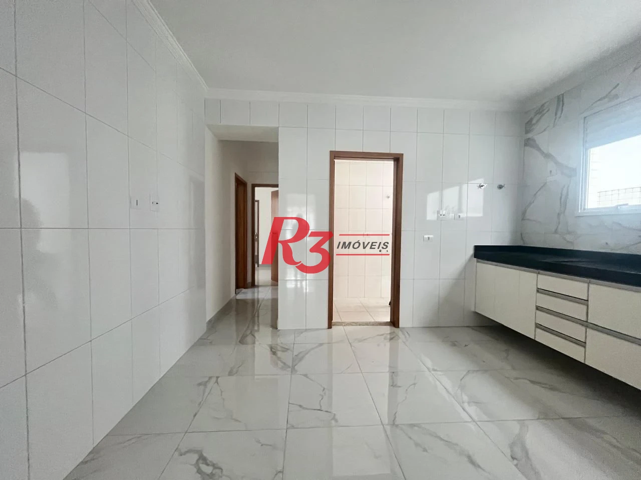 Casa com 3 dormitórios à venda, 150 m² por R$ 950.000,00 - Ponta da Praia - Santos/SP