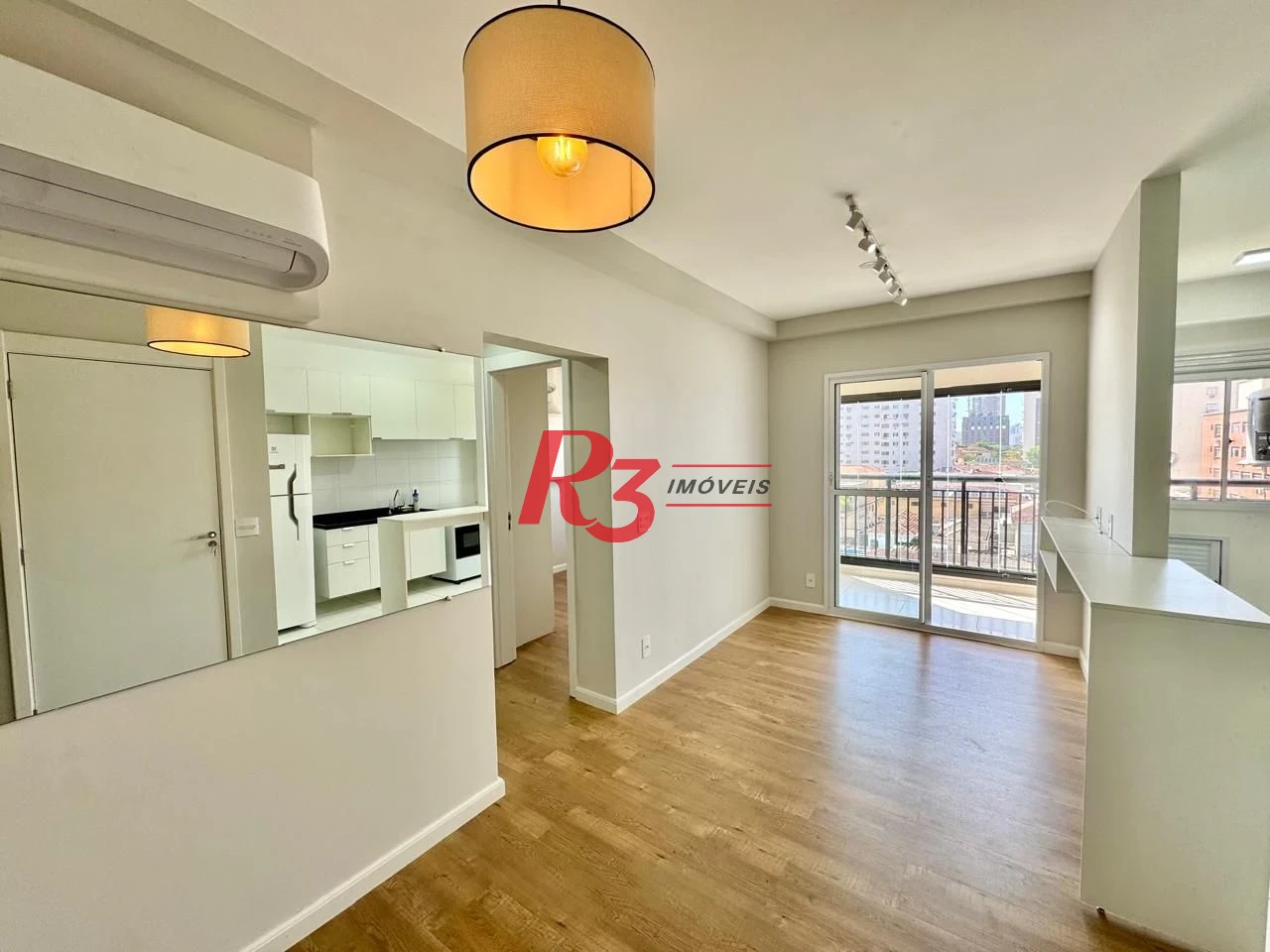 Apartamento com 2 dormitórios para alugar, 62 m² por R$ 4.600,00/mês - Marapé - Santos/SP