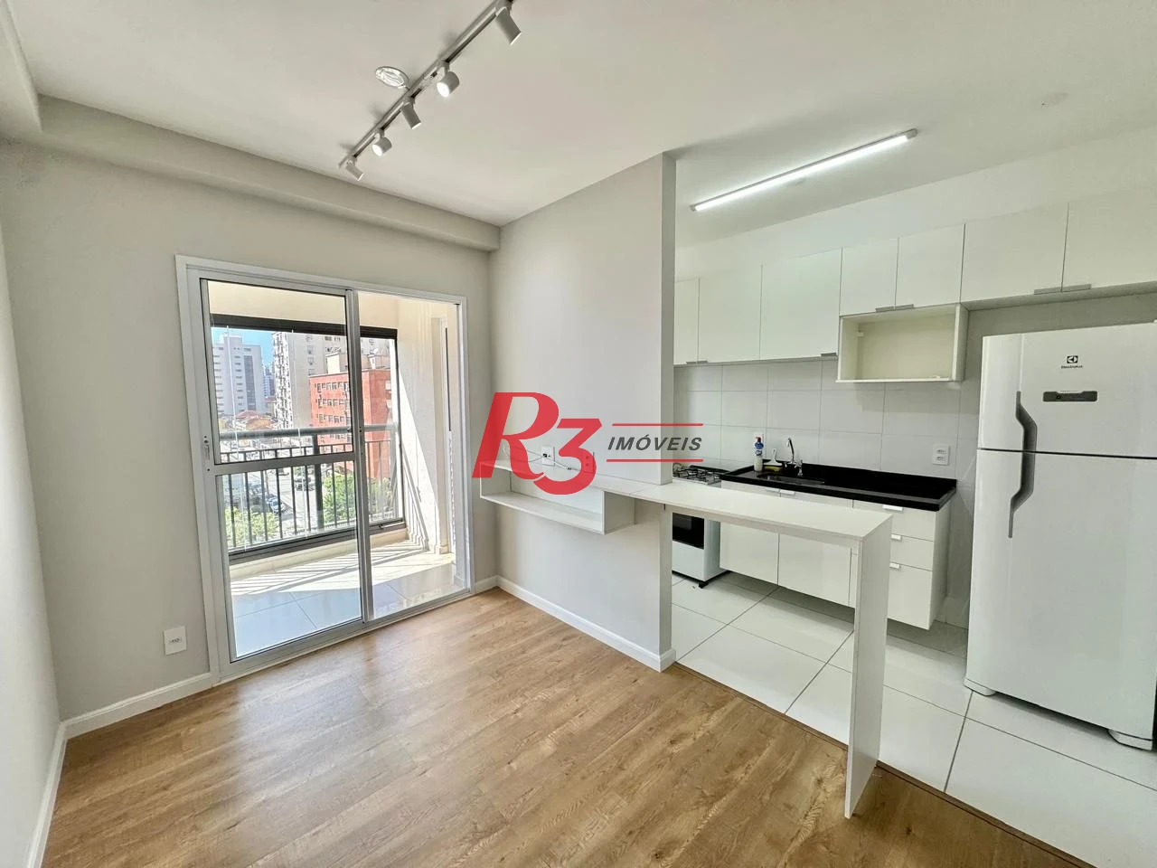 Apartamento com 2 dormitórios para alugar, 62 m² por R$ 4.600,00/mês - Marapé - Santos/SP