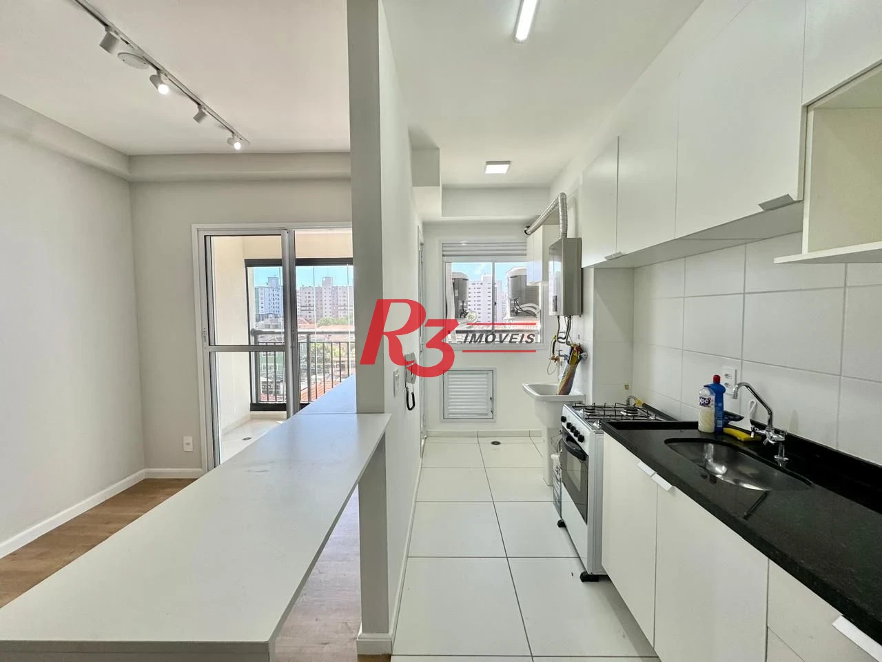 Apartamento com 2 dormitórios para alugar, 62 m² por R$ 4.600,00/mês - Marapé - Santos/SP