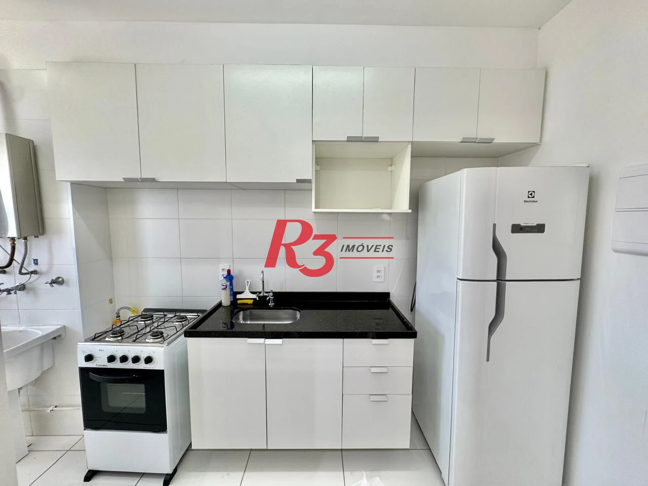 Apartamento com 2 dormitórios para alugar, 62 m² por R$ 4.600,00/mês - Marapé - Santos/SP