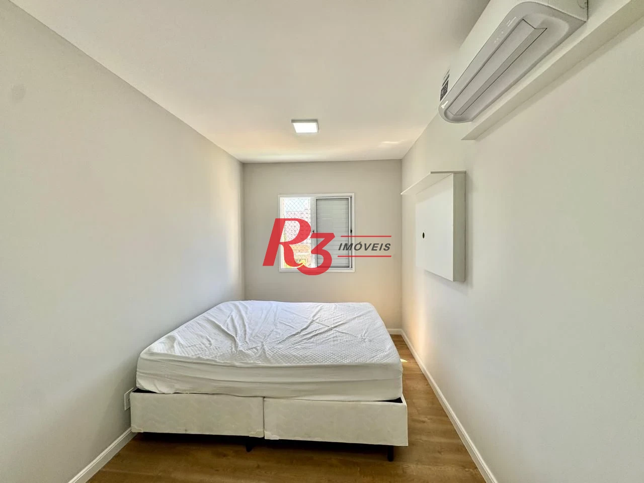 Apartamento com 2 dormitórios para alugar, 62 m² por R$ 4.600,00/mês - Marapé - Santos/SP