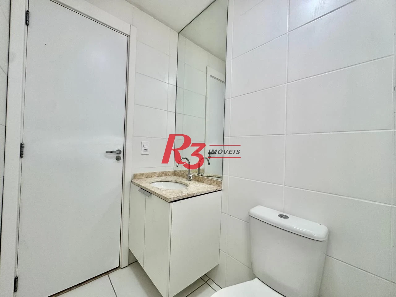 Apartamento com 2 dormitórios para alugar, 62 m² por R$ 4.600,00/mês - Marapé - Santos/SP