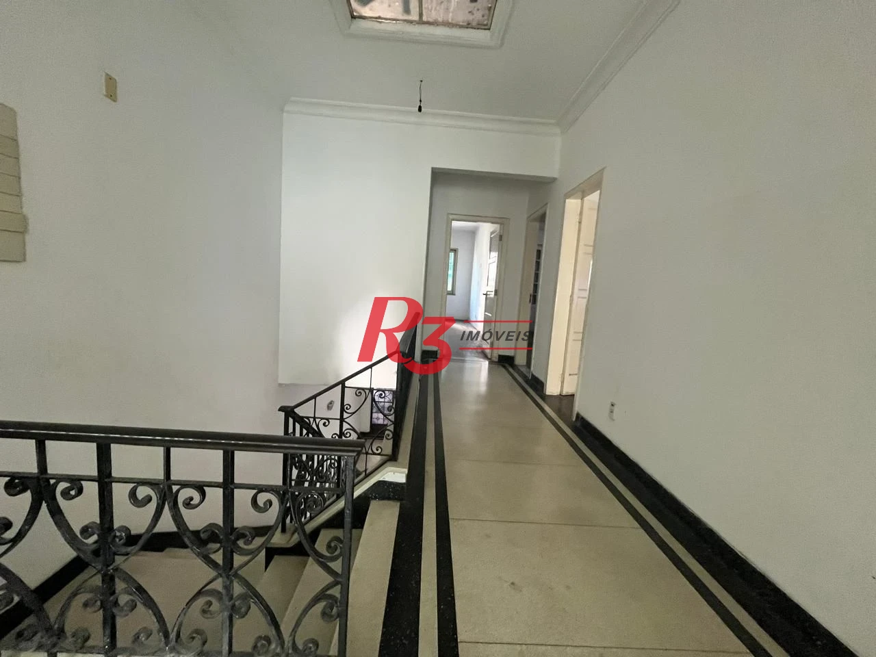 Casa, 600 m² - venda por R$ 2.000.000,00 ou aluguel por R$ 16.981,00/mês - Itararé - São Vicente/SP