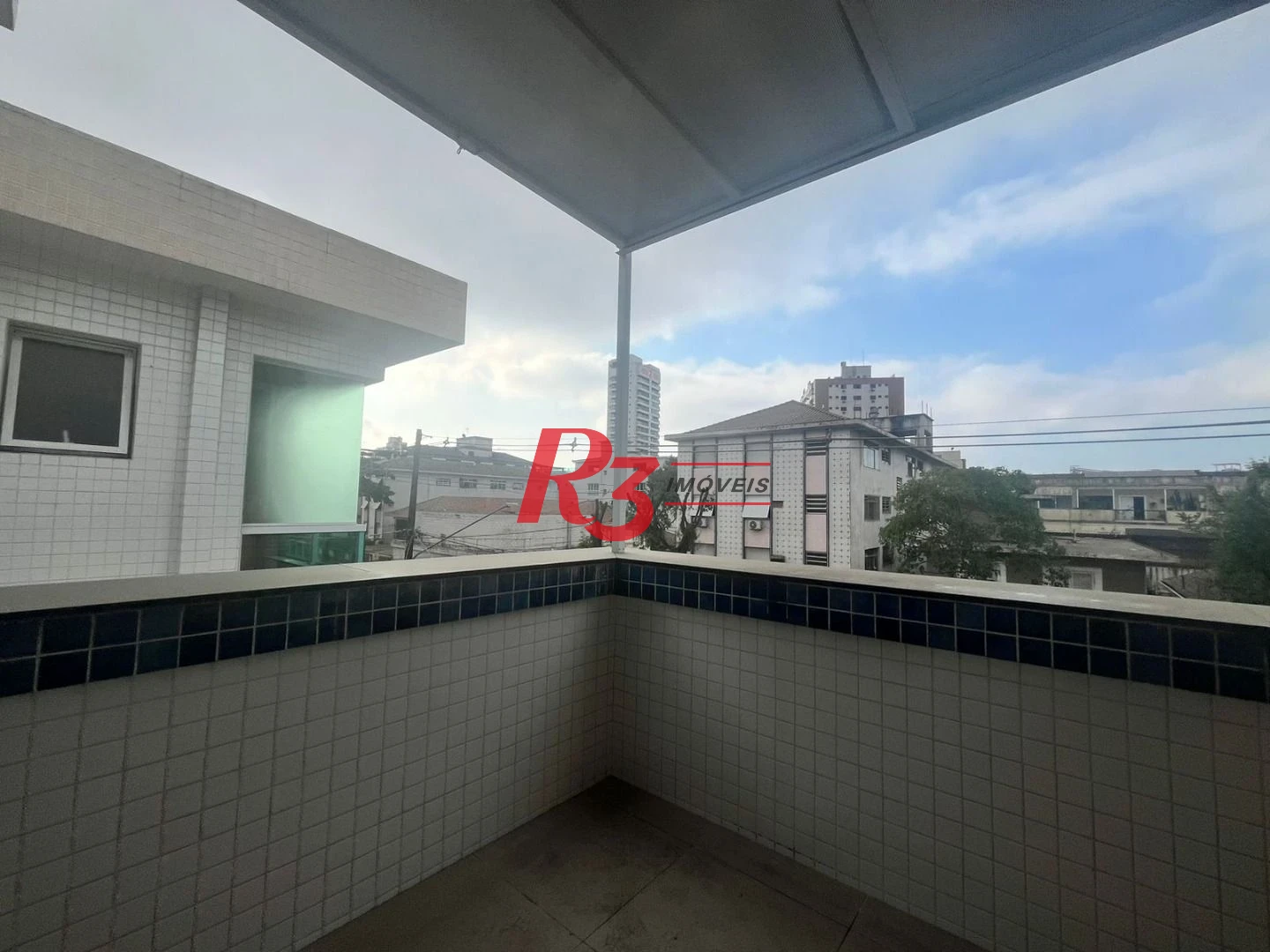 Casa Sobreposta Alta 3 suites,  150 m² por R$ 940.000 - Ponta da Praia - Santos
