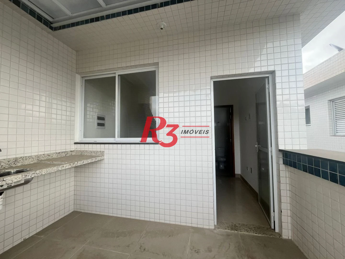 Casa Sobreposta Alta 3 suites,  150 m² por R$ 940.000 - Ponta da Praia - Santos
