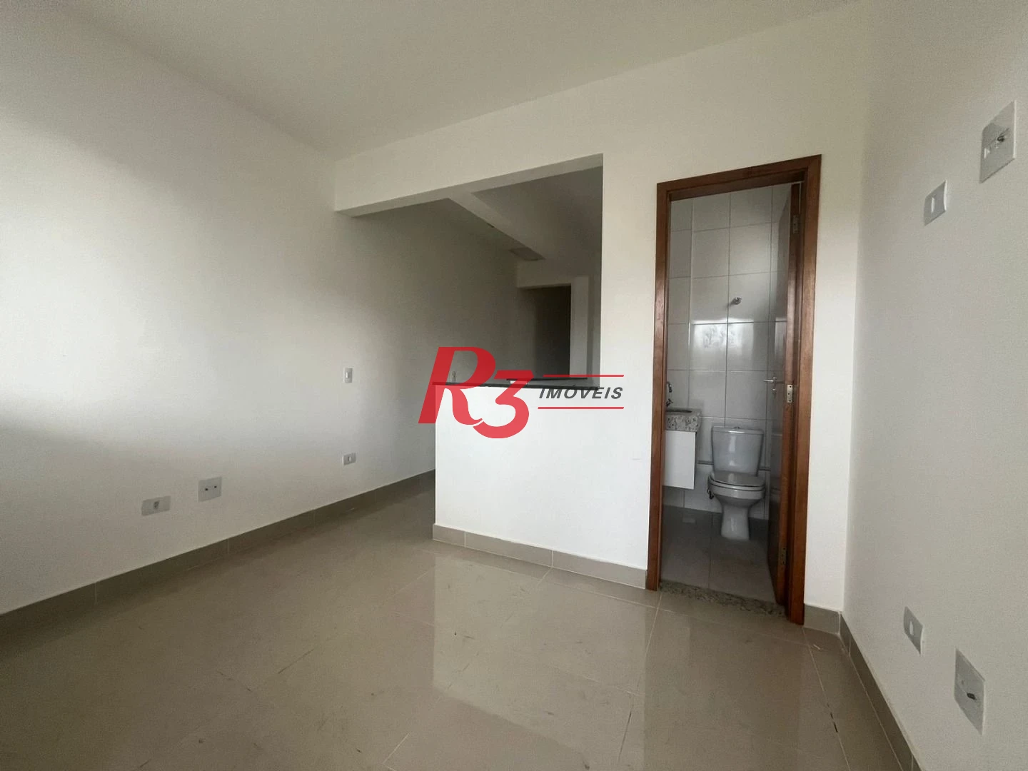 Casa Sobreposta Alta 3 suites,  150 m² por R$ 940.000 - Ponta da Praia - Santos