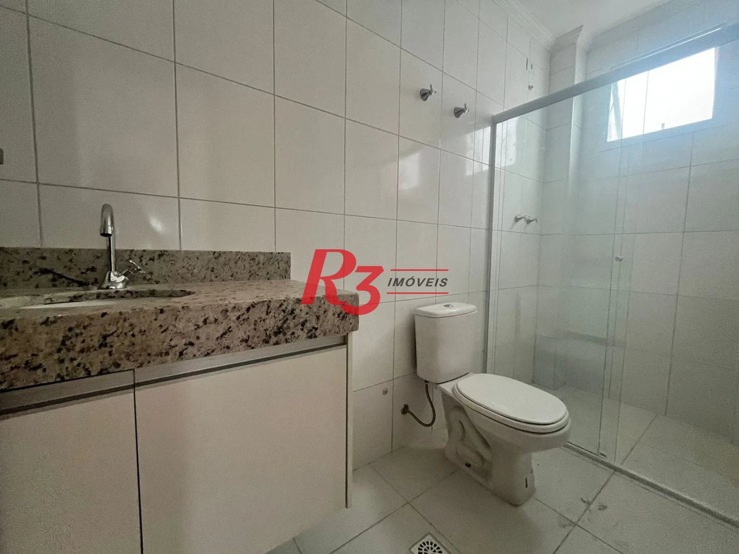 Casa Sobreposta Alta 3 suites,  150 m² por R$ 940.000 - Ponta da Praia - Santos