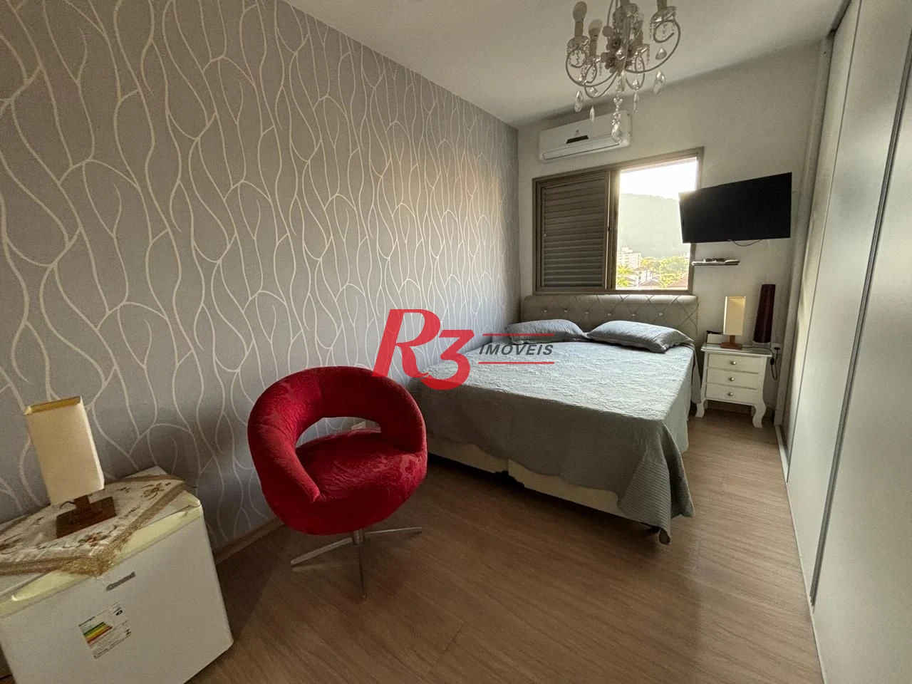 Apartamento com 2 dormitórios à venda, 110 m² por R$ 600.000,00 - Marapé - Santos/SP