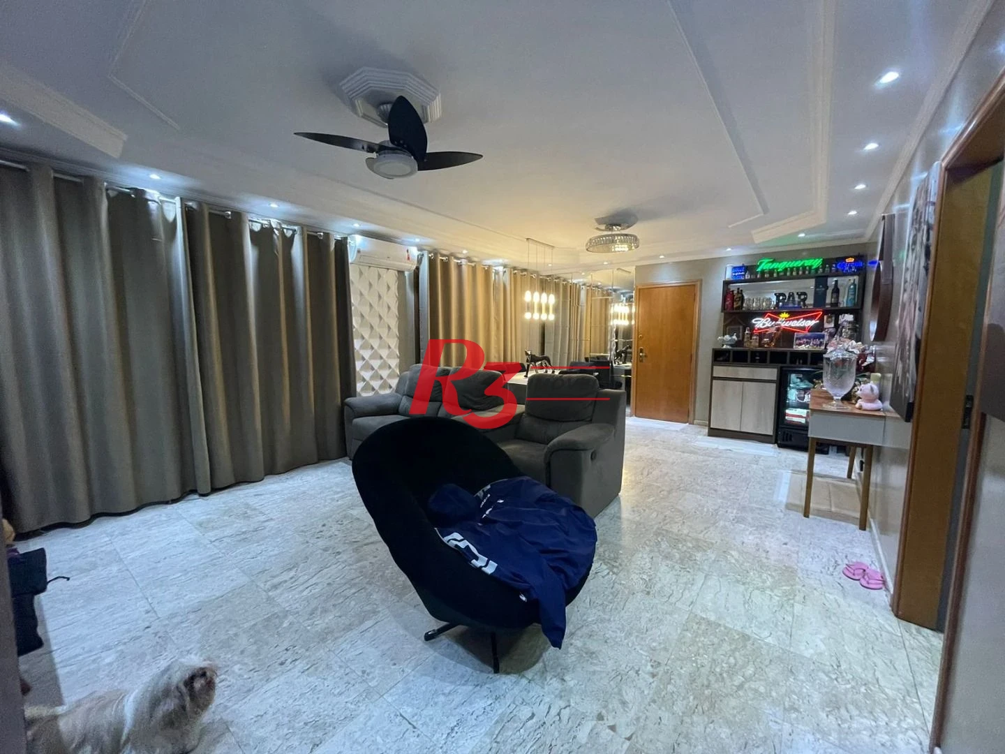 Apartamento á venda 3 dormitórios 1Suíte 2Vgs no coração do Gonzaga