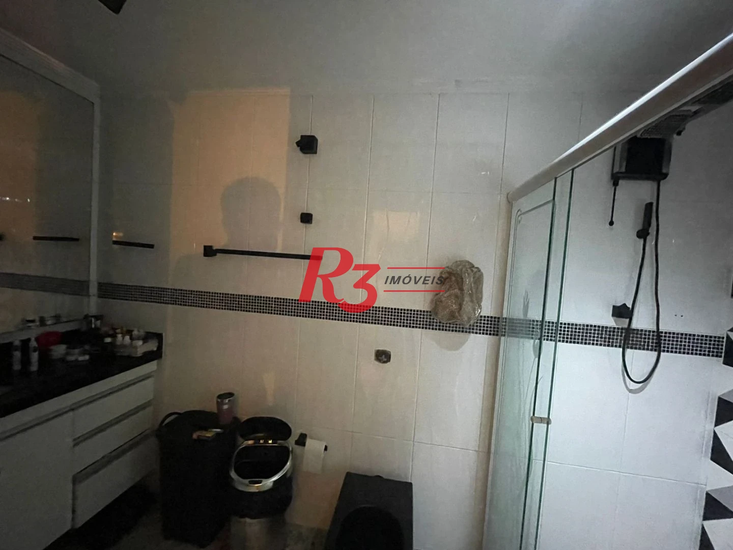 Apartamento á venda 3 dormitórios 1Suíte 2Vgs no coração do Gonzaga