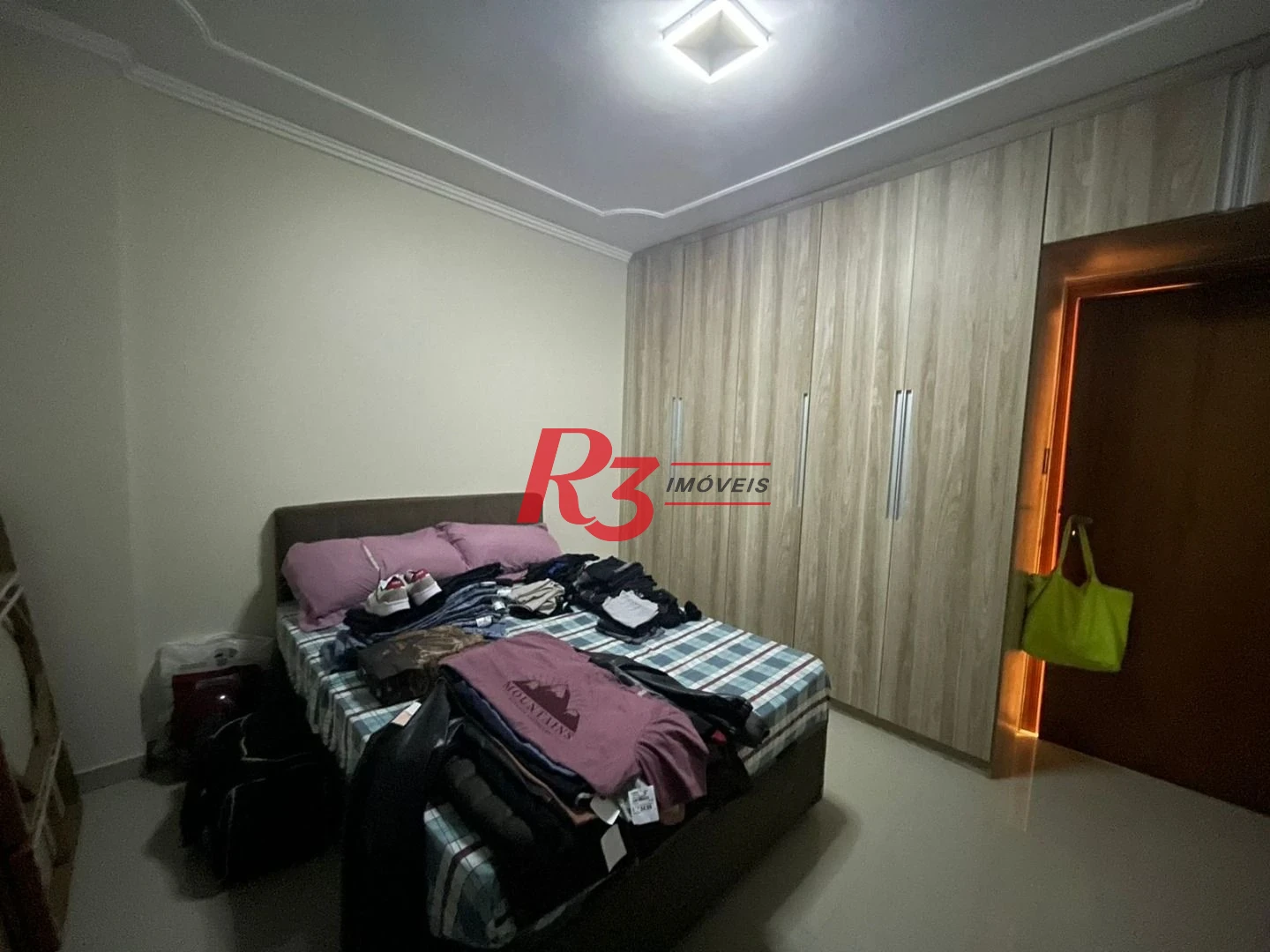 Apartamento á venda 3 dormitórios 1Suíte 2Vgs no coração do Gonzaga