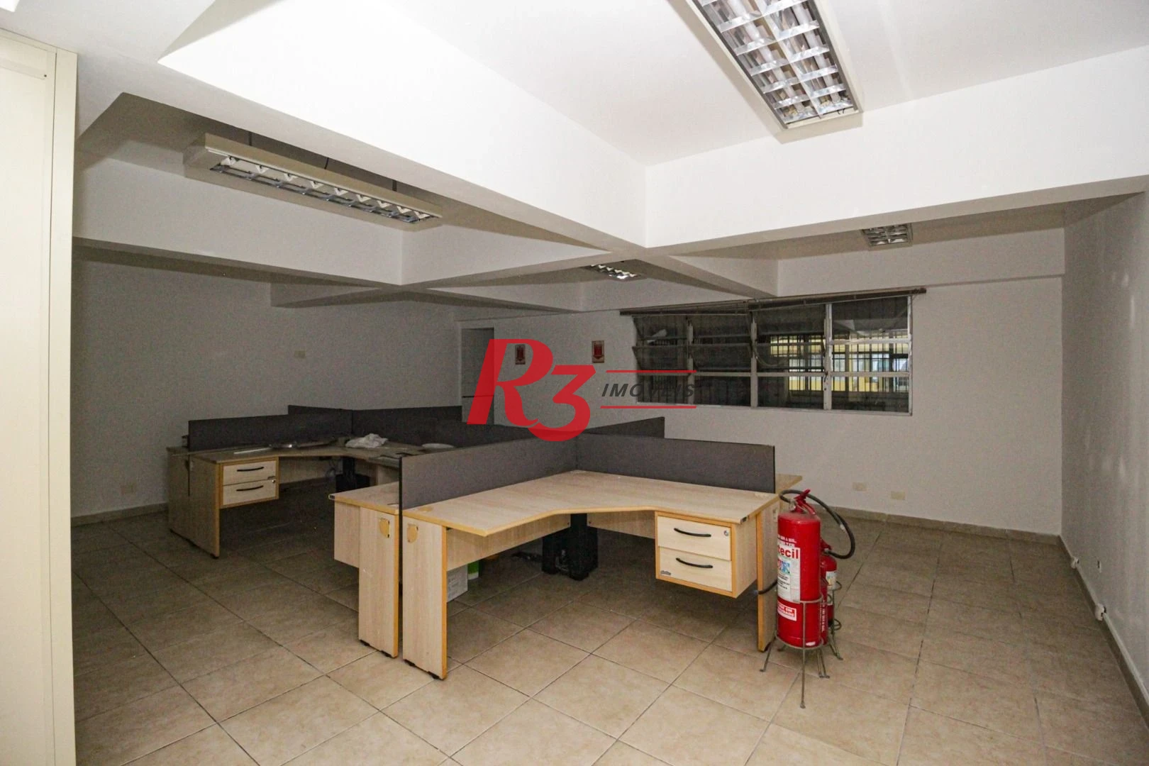 Sala para alugar, 143 m² por R$ 5.500,00/mês - Centro - Santos/SP
