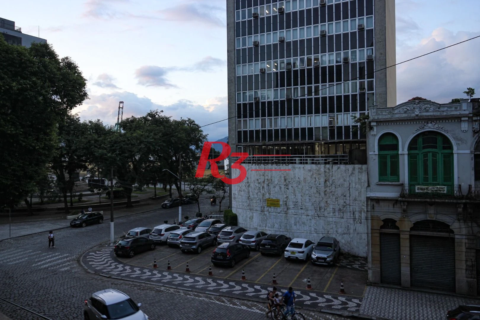 Sala para alugar, 143 m² por R$ 5.500,00/mês - Centro - Santos/SP