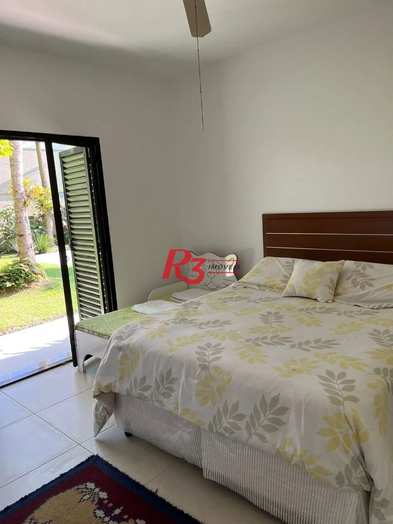 Sobrado com 5 dormitórios à venda, 500 m² por R$ 5.999.990,00 - Jardim Acapulco - Guarujá/SP