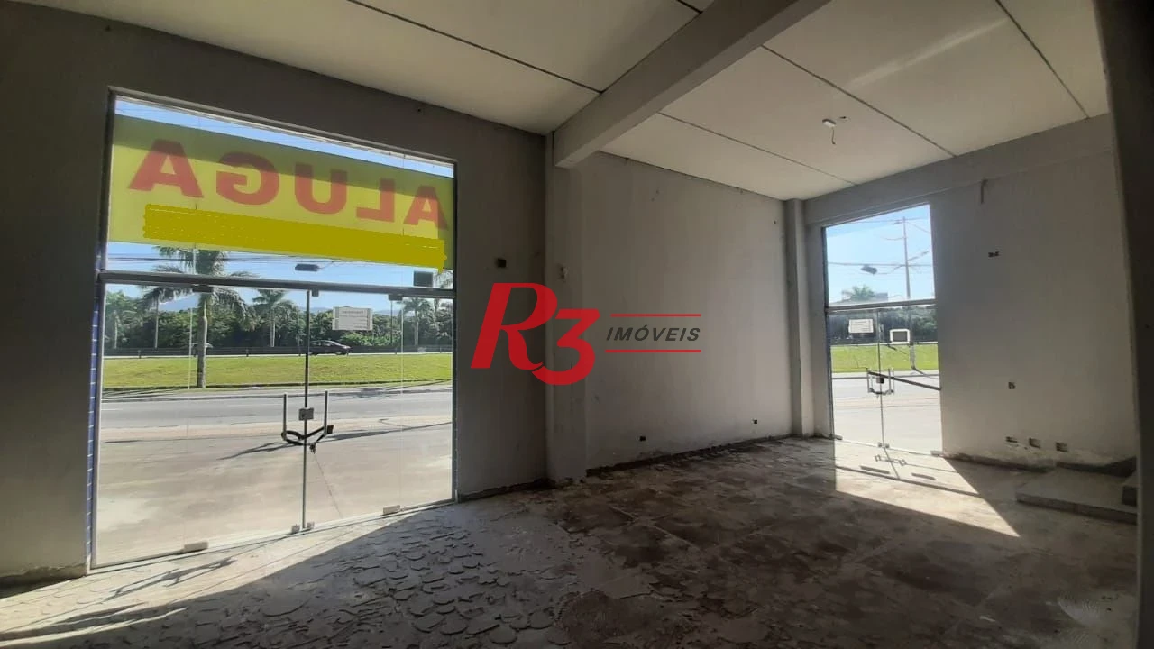 Loja ampla para locação, em ótima localização na Praia Grande, SP