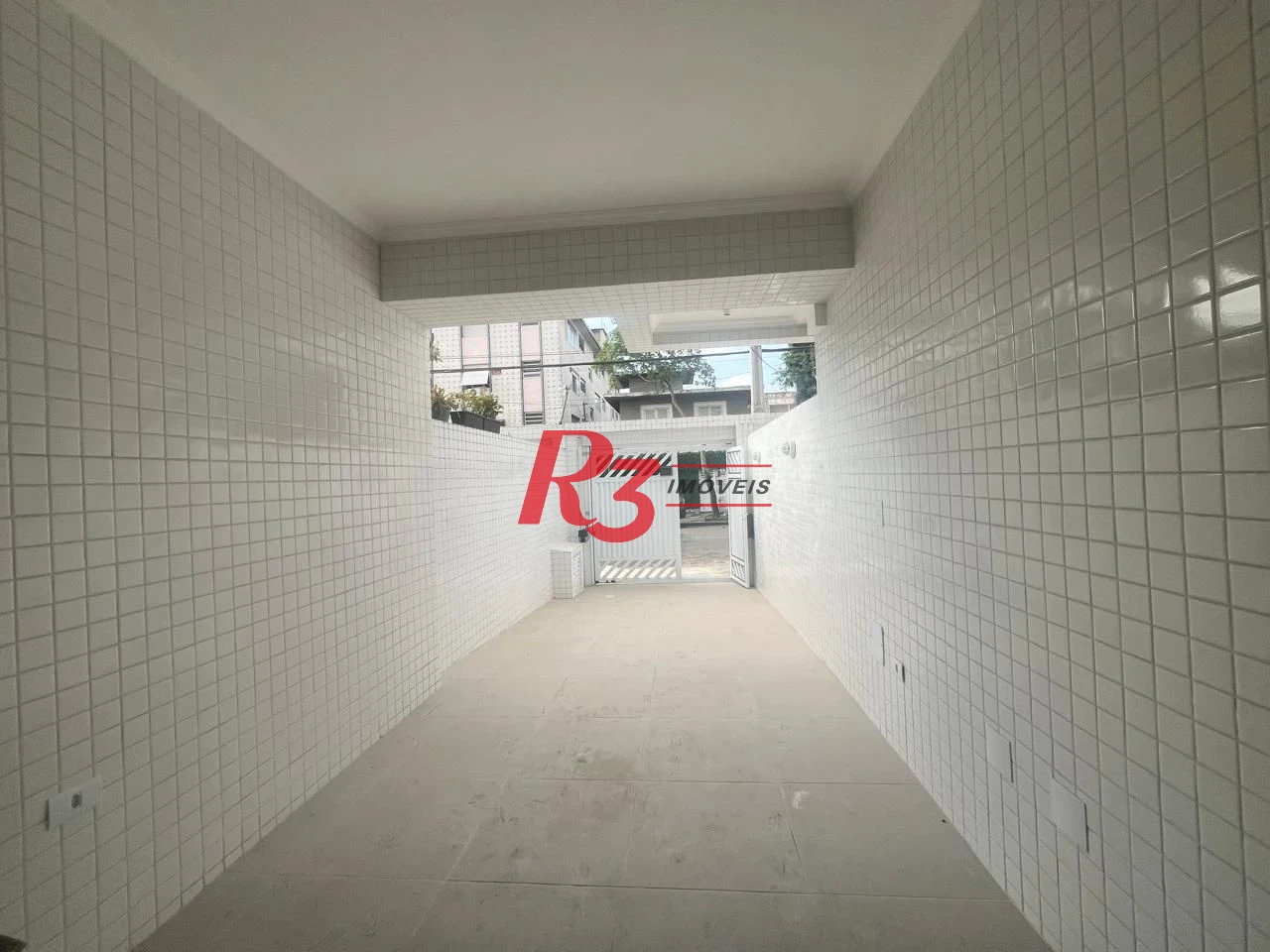 Casa com 3 dormitórios à venda, 150 m² por R$ 950.000,00 - Ponta da Praia - Santos/SP