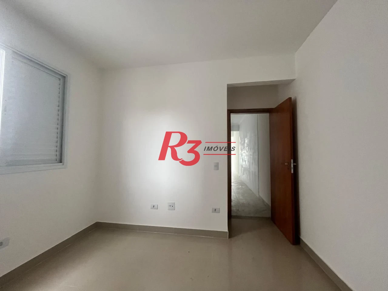Casa com 3 dormitórios à venda, 150 m² por R$ 950.000,00 - Ponta da Praia - Santos/SP