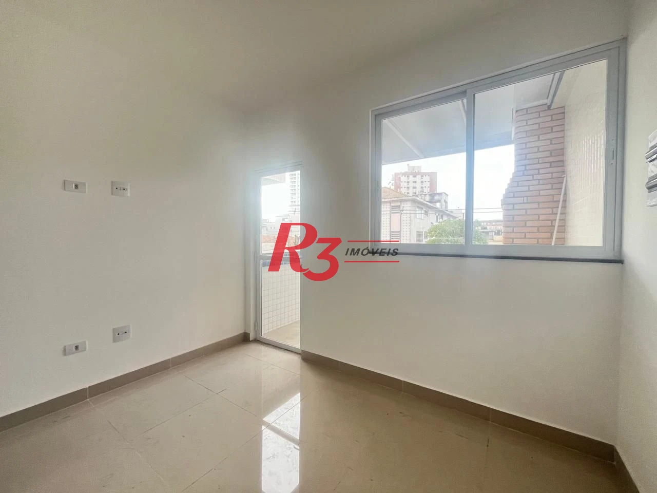 Casa com 3 dormitórios à venda, 150 m² por R$ 950.000,00 - Ponta da Praia - Santos/SP