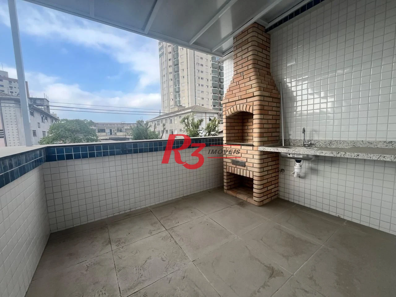 Casa com 3 dormitórios à venda, 150 m² por R$ 950.000,00 - Ponta da Praia - Santos/SP