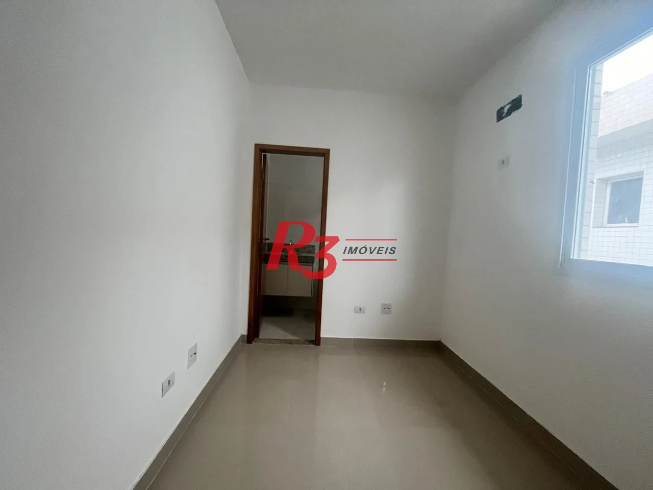 Casa com 3 dormitórios à venda, 150 m² por R$ 950.000,00 - Ponta da Praia - Santos/SP