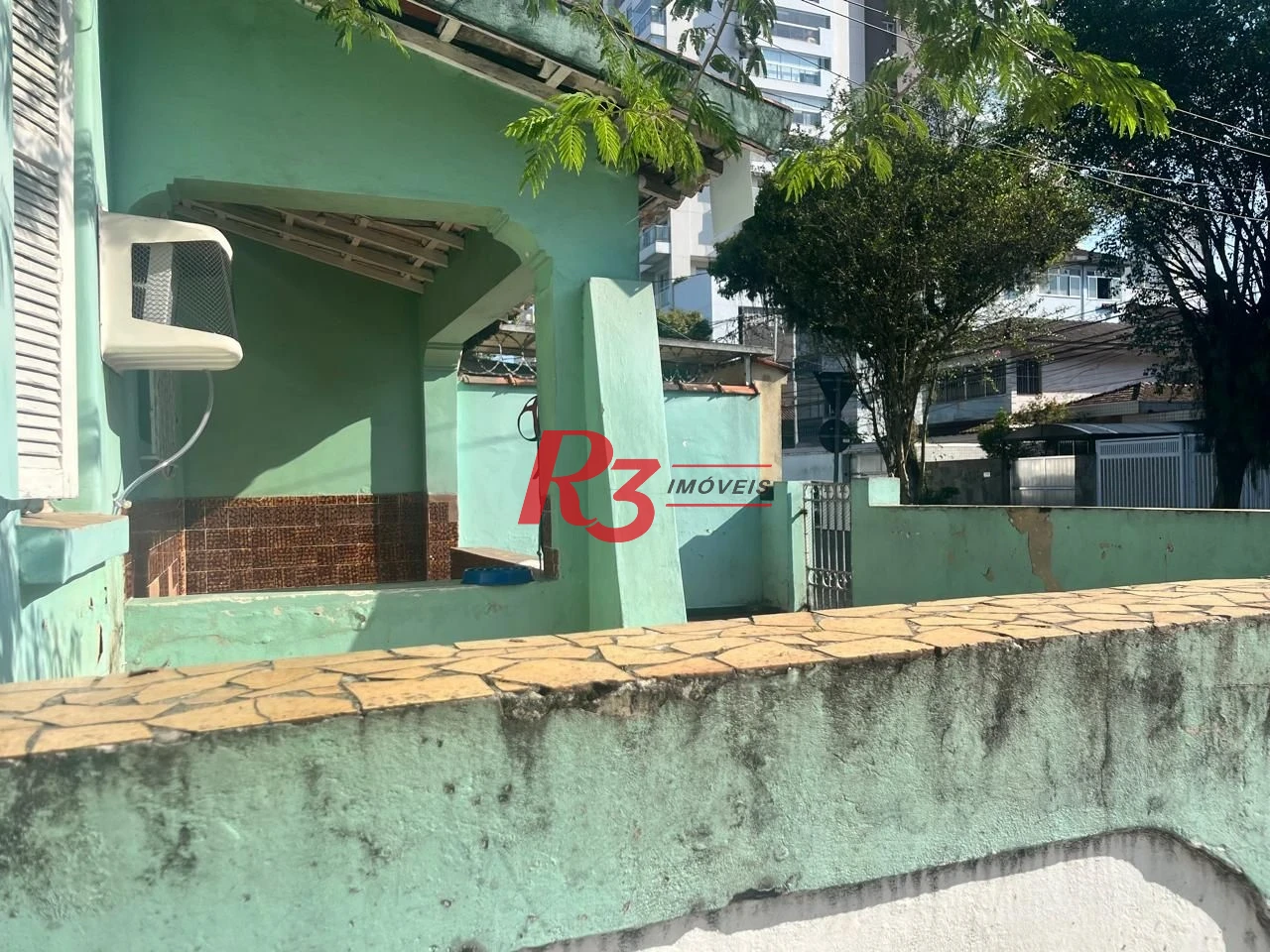 Terreno à venda, 180 m² por R$ 900.000,00 - Embaré - Santos/SP