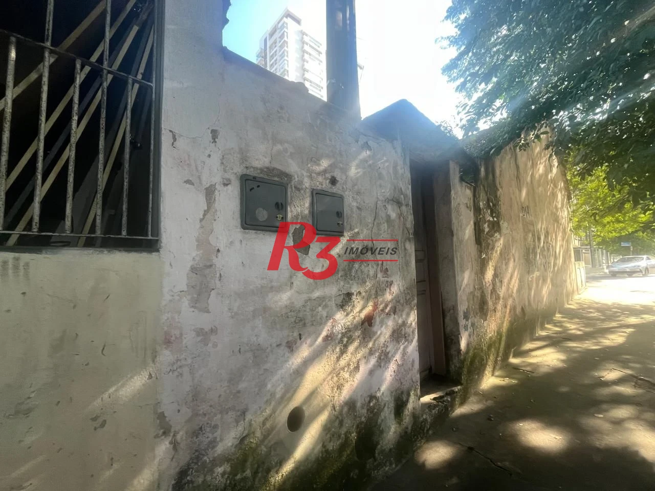 Terreno à venda, 180 m² por R$ 900.000,00 - Embaré - Santos/SP