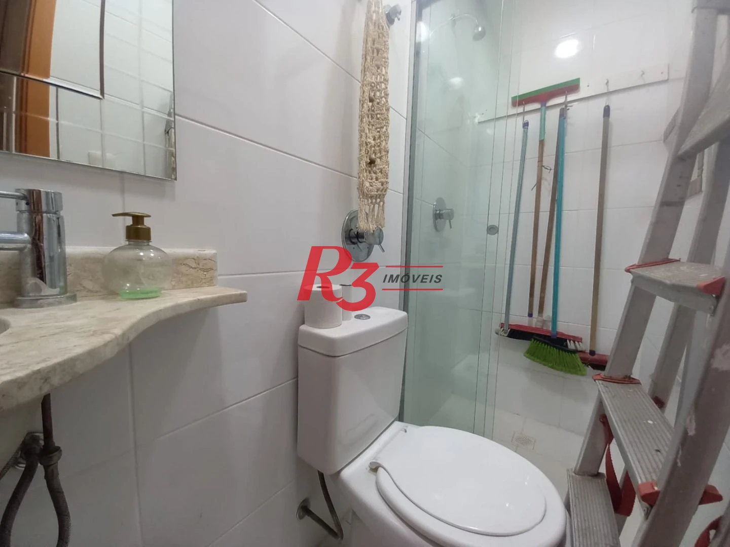 Apartamento com 3 dormitórios à venda, 125 m² por R$ 1.850.000,00 - Embaré - Santos/SP
