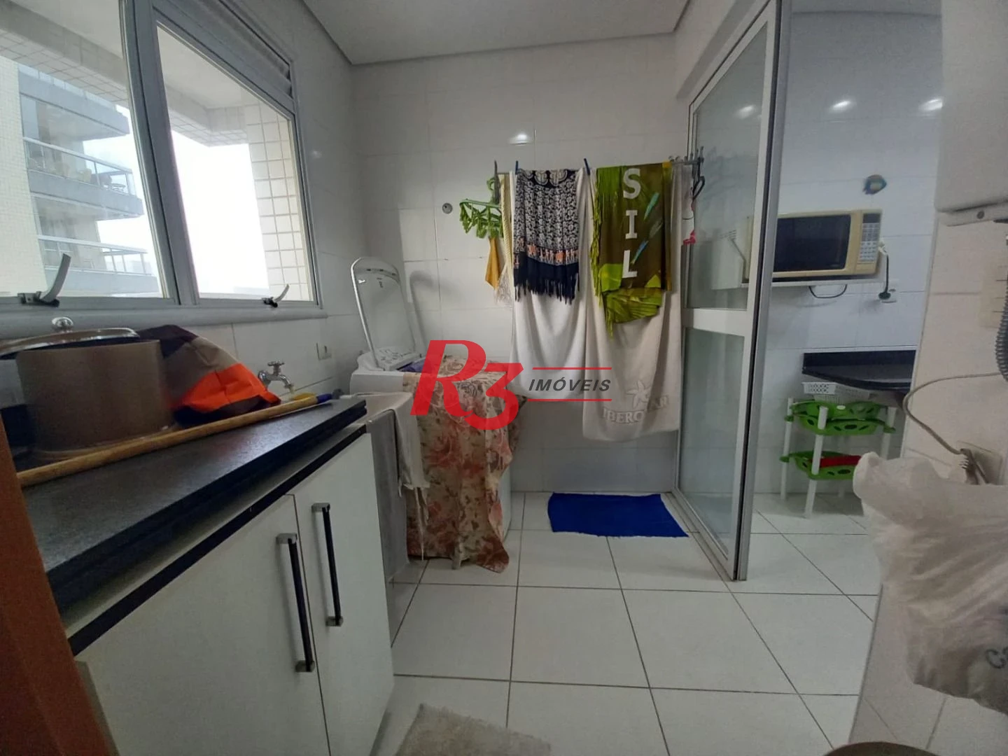 Apartamento com 3 dormitórios à venda, 125 m² por R$ 1.850.000,00 - Embaré - Santos/SP