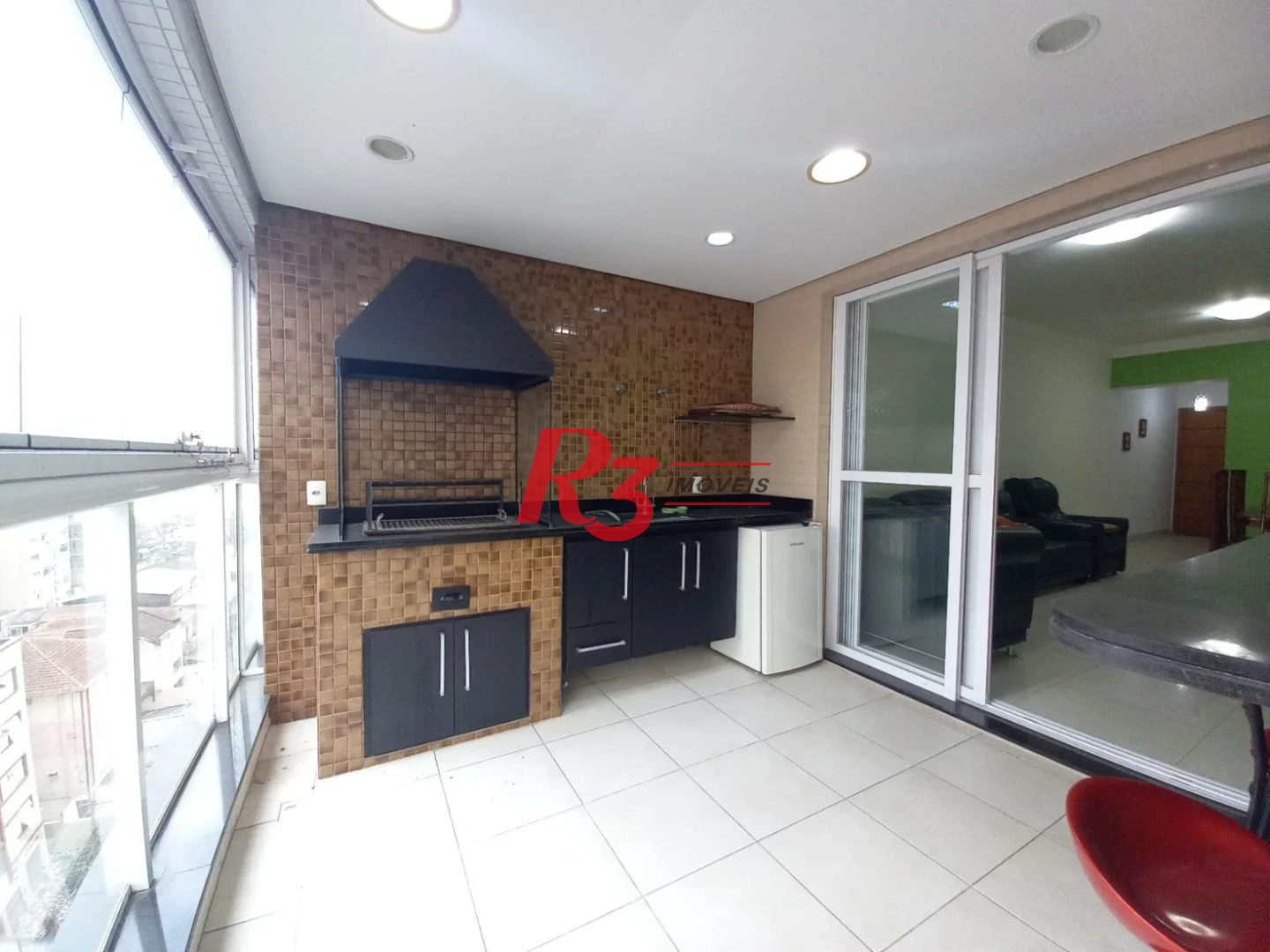Apartamento com 3 dormitórios à venda, 125 m² por R$ 1.850.000,00 - Embaré - Santos/SP