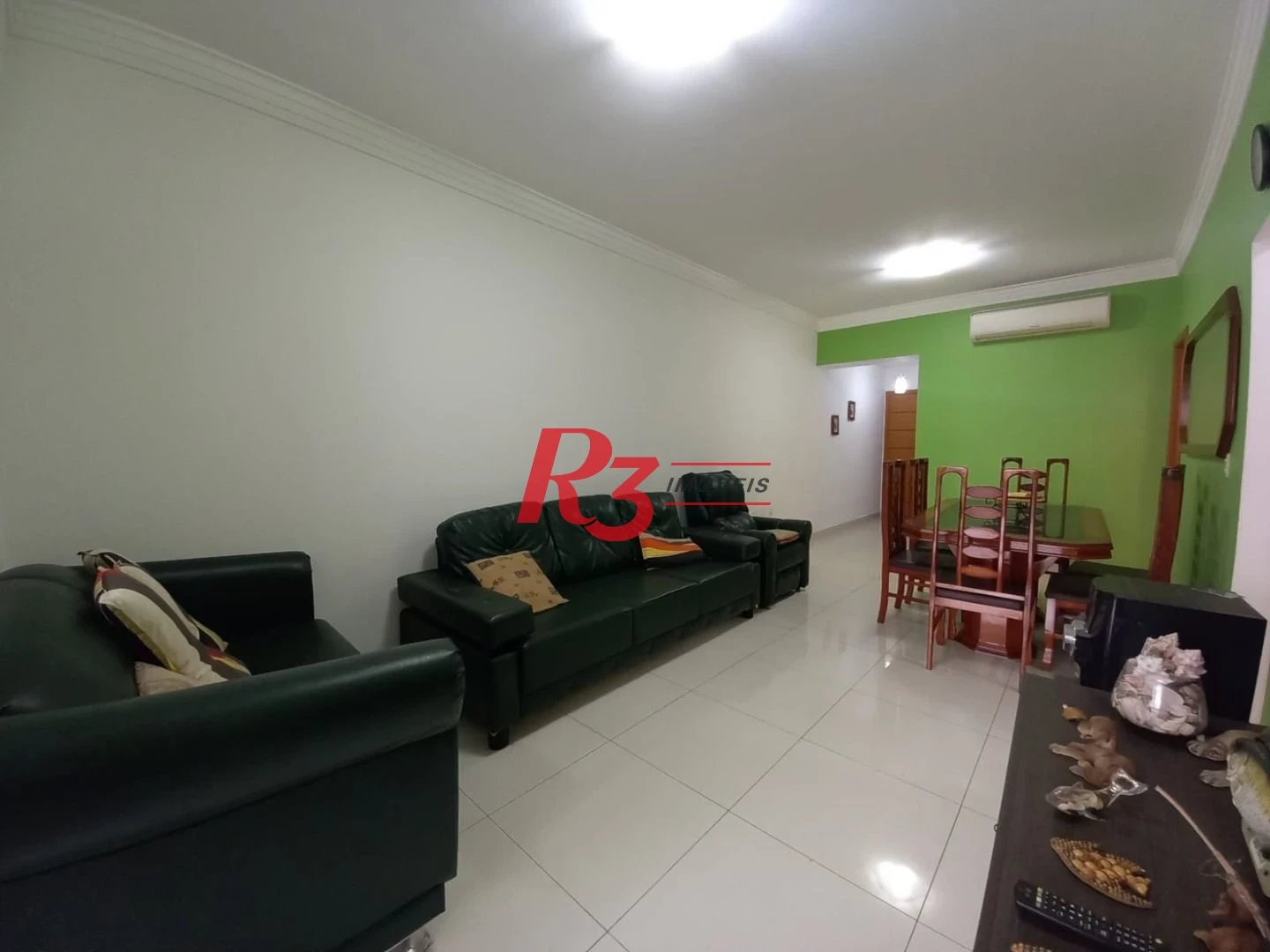 Apartamento com 3 dormitórios à venda, 125 m² por R$ 1.850.000,00 - Embaré - Santos/SP
