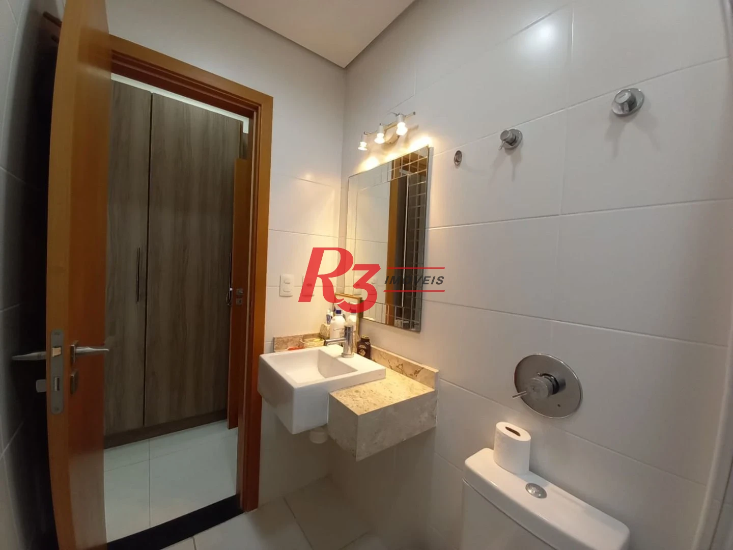 Apartamento com 3 dormitórios à venda, 125 m² por R$ 1.850.000,00 - Embaré - Santos/SP