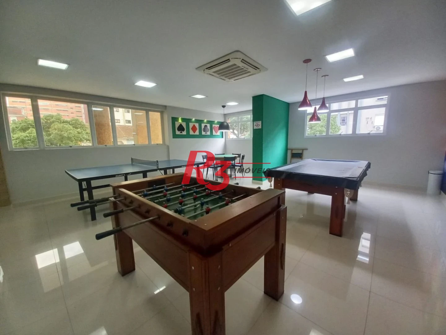 Apartamento com 3 dormitórios à venda, 125 m² por R$ 1.850.000,00 - Embaré - Santos/SP