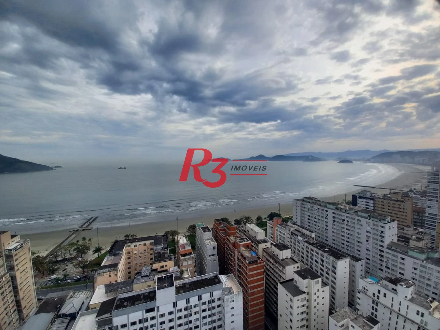 Apartamento com 3 dormitórios à venda, 125 m² por R$ 1.850.000,00 - Embaré - Santos/SP