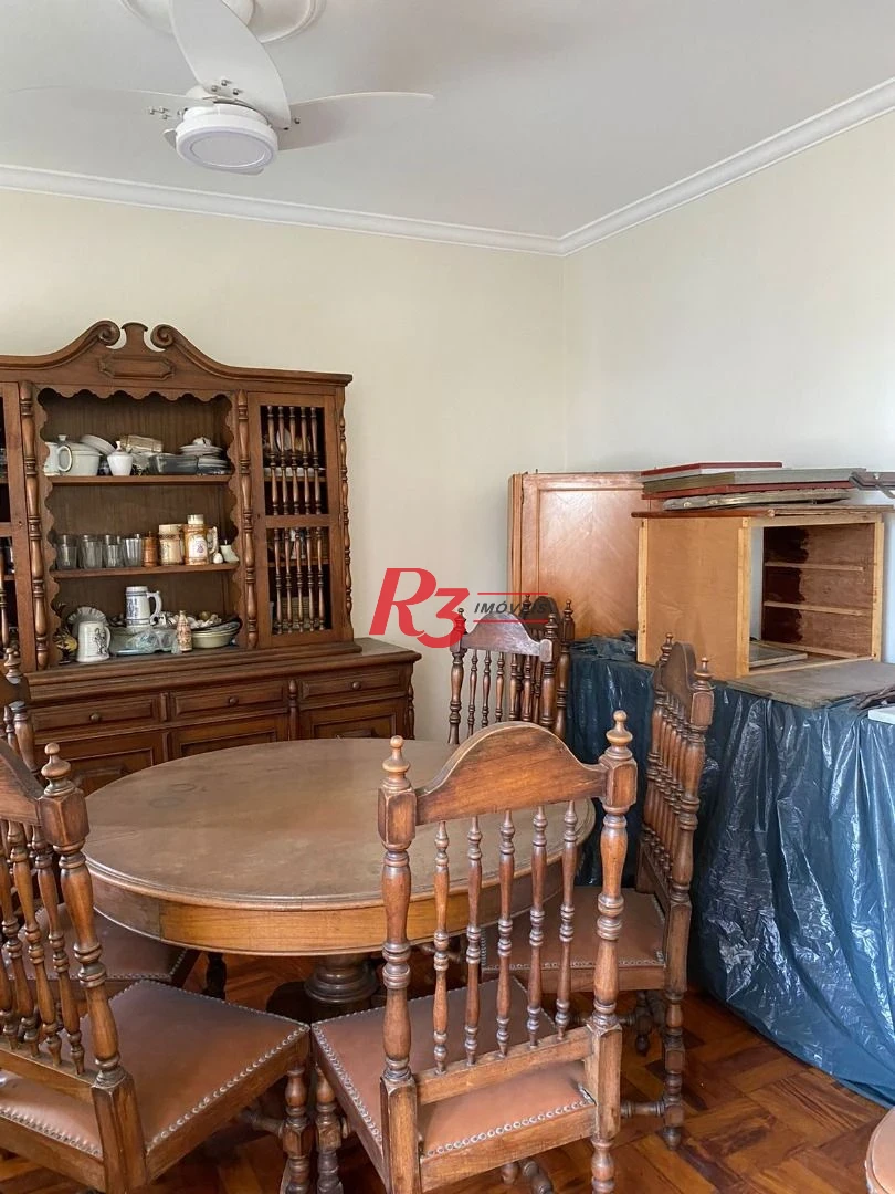 Apartamento 4 quartos no Gonzaga  em Santos